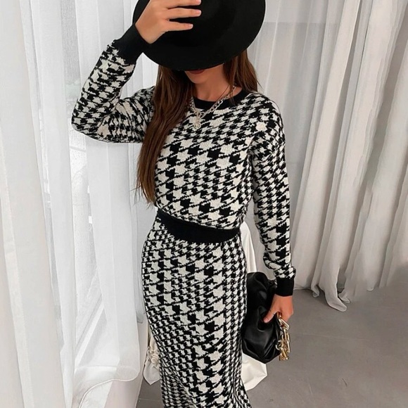 NEW! Hounds Tooth Sweater Skirt Set - Picture 3 of 5